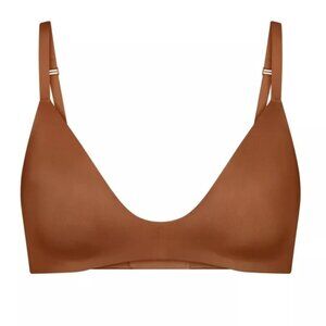 Skims NWT Wireless form T-shirt Demi bra  38 d